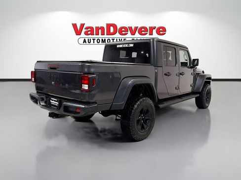 Used 2020 Jeep Gladiator Sport w/ Quick Order Package 24S AWD/4WD image 10