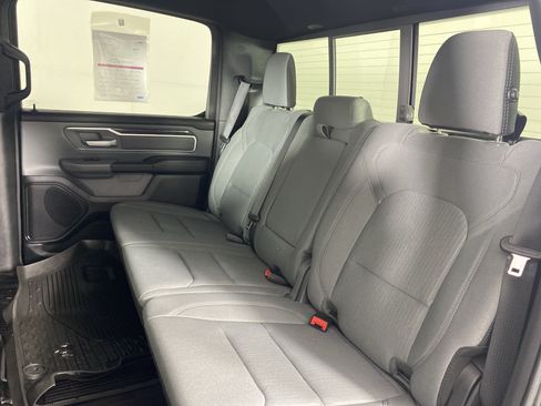 Used 2022 RAM 1500 Big Horn AWD/4WD image 30