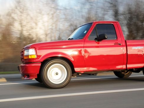 Used 1993 Ford F150 Lightning RWD image 11
