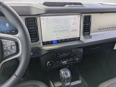 New 2026 Ford Bronco Outer Banks AWD/4WD image 11
