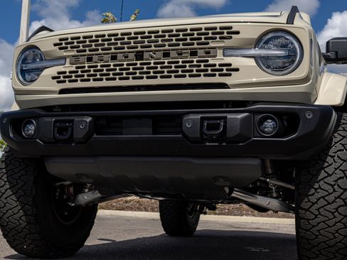 New 2025 Ford Bronco Badlands image 50