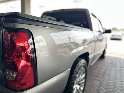 Used 2006 Chevrolet Silverado 1500 LT w/ Light Duty Power Package RWD image 12