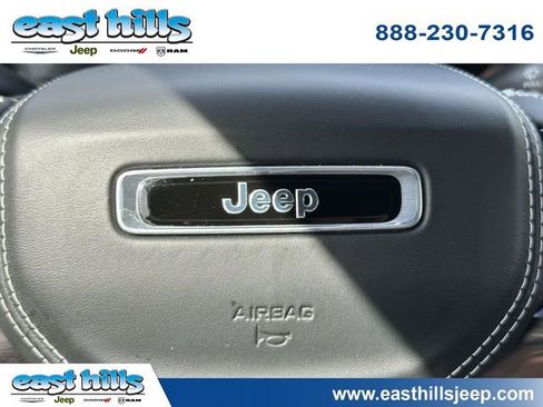 Certified 2022 Jeep Grand Cherokee Overland w/ Adv Protech Group III AWD/4WD image 31