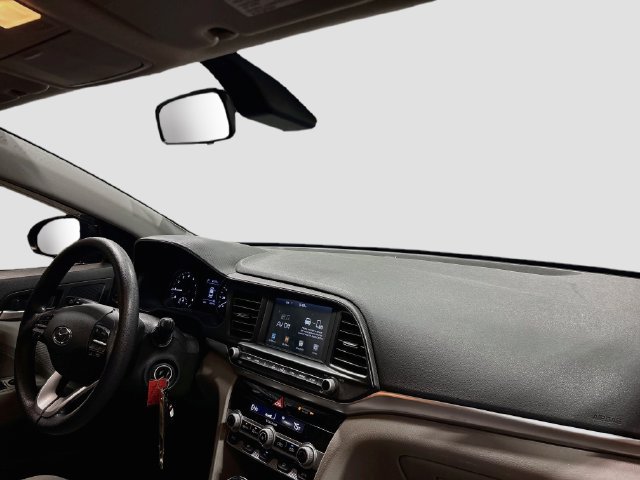 Used 2020 Hyundai Elantra SEL FWD image 23