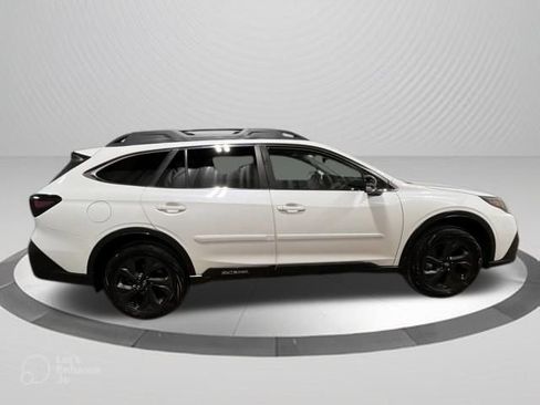 Used 2020 Subaru Outback Onyx Edition XT w/ Popular Package #2 AWD/4WD image 9