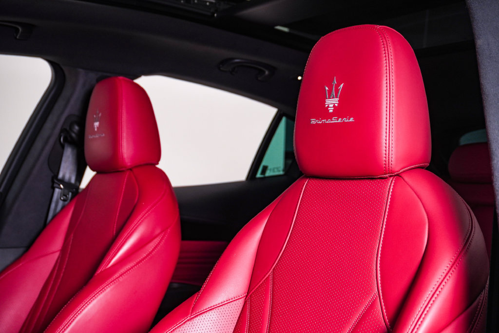 Used 2023 Maserati Grecale Modena AWD/4WD image 19