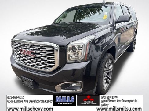 Used 2020 GMC Yukon XL Denali w/ Denali Ultimate Package AWD/4WD image 2