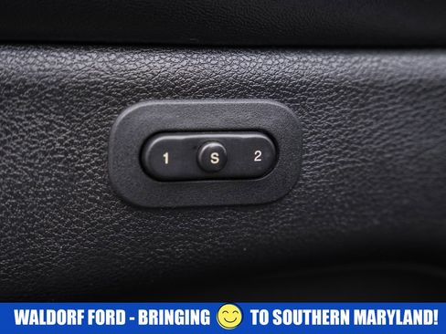 Used 2016 Dodge Durango Limited w/ Nav & Power Liftgate Group image 41