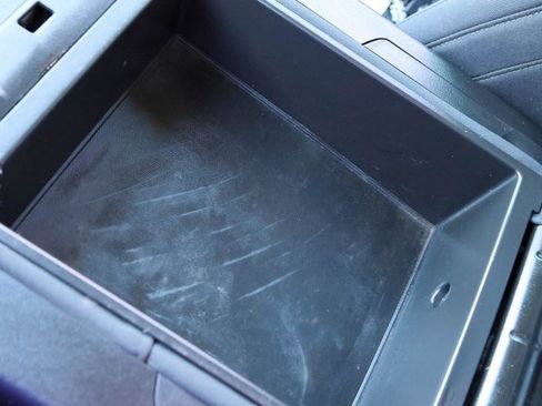 Used 2022 Chevrolet Silverado 2500 LT w/ Convenience Package image 17