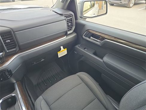 New 2026 GMC Sierra 1500 Elevation w/ Preferred Package image 15