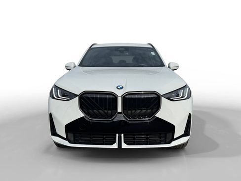 Used 2025 BMW X3 xDrive30i w/ M Sport Package image 8