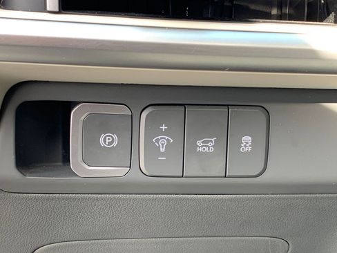 Used 2025 Hyundai Santa Fe SEL image 23