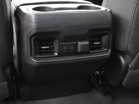 Used 2023 Chevrolet Silverado 2500 LT w/ Z71 Chrome Sport Edition image 9