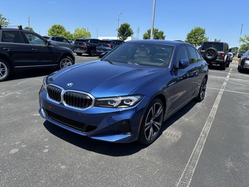 Certified 2023 BMW 330i Sedan w/ Driving Assistance Package RWD image 13