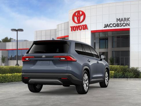 New 2026 Toyota Grand Highlander Limited image 32