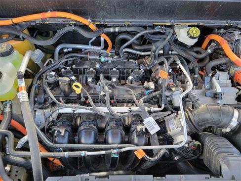 Certified 2023 Ford Maverick XLT w/ XLT Luxury Package image 40