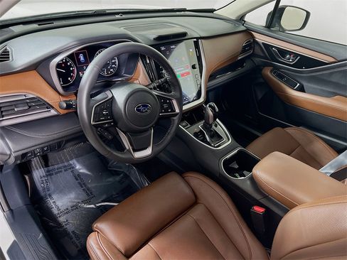 Used 2022 Subaru Outback Touring XT image 10