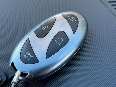 Used 2025 Hyundai Kona SEL image 24