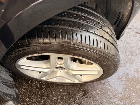 Used 2014 Mercedes-Benz GL 550 4MATIC image 49