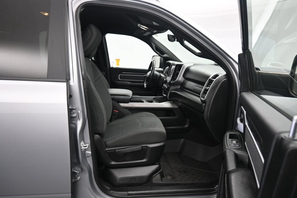 Used 2020 RAM 2500 Big Horn w/ Level 2 Equipment Group AWD/4WD image 48