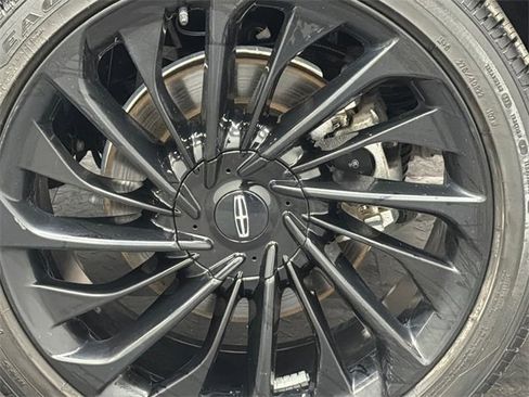 Used 2023 Lincoln Aviator Black Label w/ Jet Package image 5