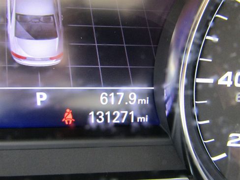 Used 2011 Audi A8 L 4.2 image 11