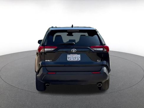 Used 2025 Toyota RAV4 XLE w/ Convenience Package image 11