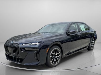 New 2025 BMW i7 xDrive60 w/ Premium Package
