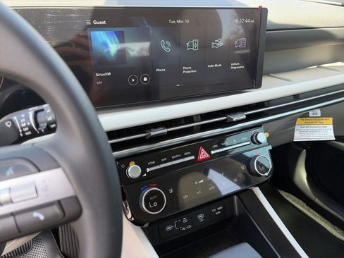 New 2026 Hyundai Tucson SEL FWD image 11