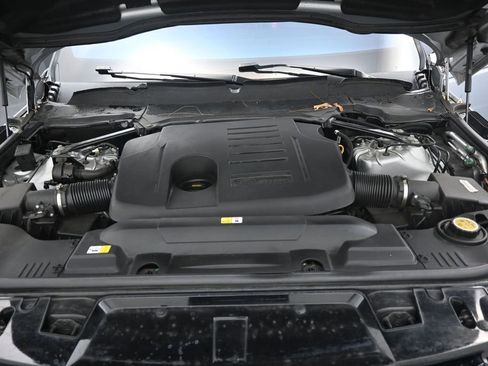 Used 2021 Land Rover Range Rover Sport HST AWD/4WD image 12