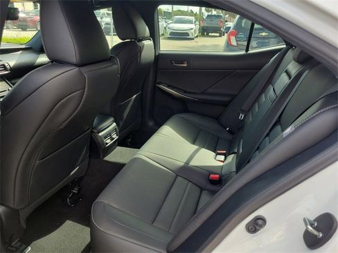 Used 2020 Lexus IS 350 F Sport image 7