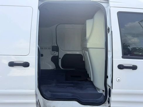 Used 2012 Ford Transit Connect XL FWD image 14