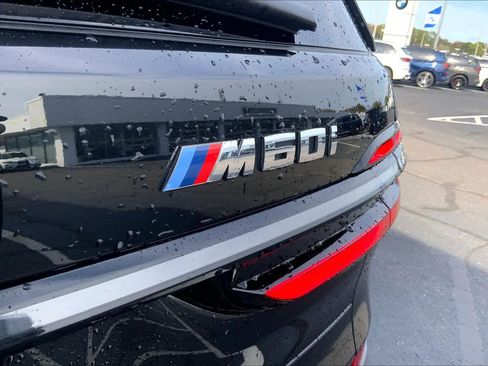 Certified 2024 BMW X7 M60i w/ Executive Package image 9