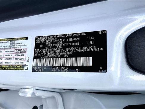 Used 2023 Lexus RX 350 Premium w/ Accessory Package AWD/4WD image 19