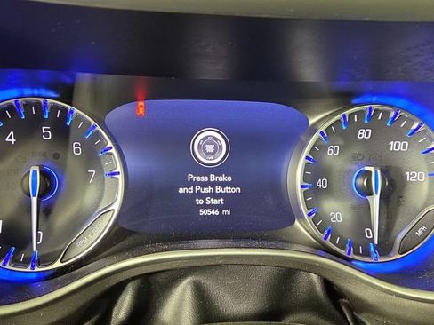 Used 2024 Chrysler Pacifica Touring-L FWD image 17