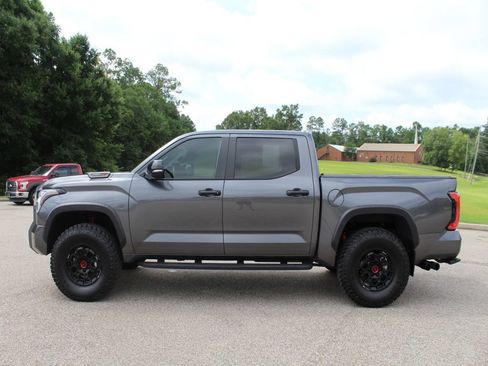 Used 2025 Toyota Tundra TRD Pro AWD/4WD image 9