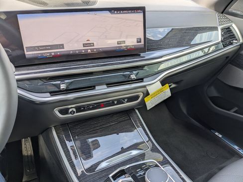 New 2026 BMW X5 xDrive40i w/ M Sport Package image 22