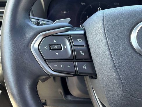 Used 2025 Lexus GX 550 w/ Accessory Package (31) AWD/4WD image 34