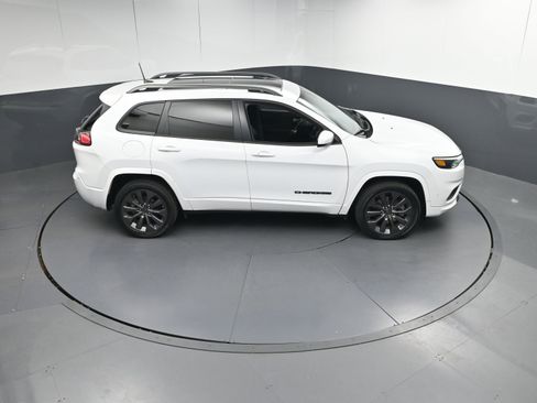 Used 2021 Jeep Cherokee High Altitude image 36