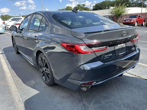 Used 2025 Toyota Camry XSE FWD image 2
