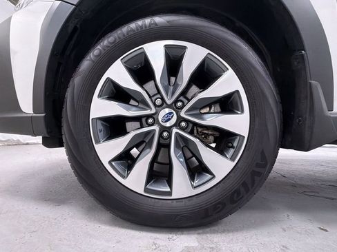 Used 2023 Subaru Outback Limited image 13