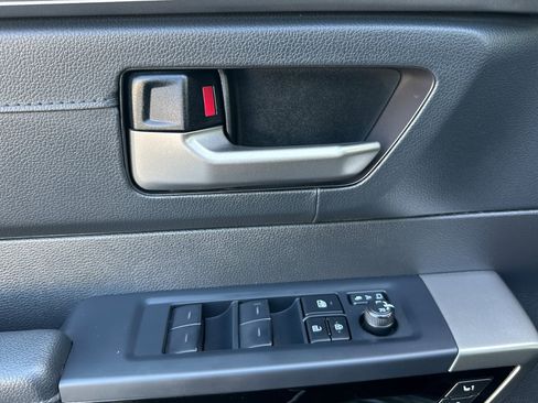 Certified 2025 Toyota Tundra Limited image 10