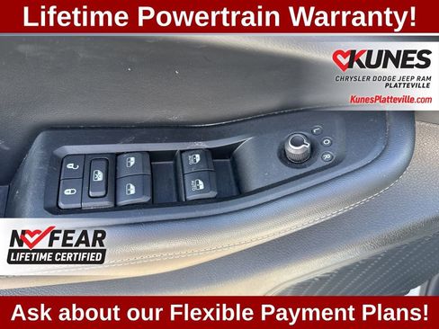 Used 2024 Jeep Grand Cherokee L Laredo image 17