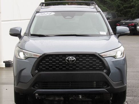 Certified 2024 Toyota Corolla Cross LE w/ Moonroof Package image 3