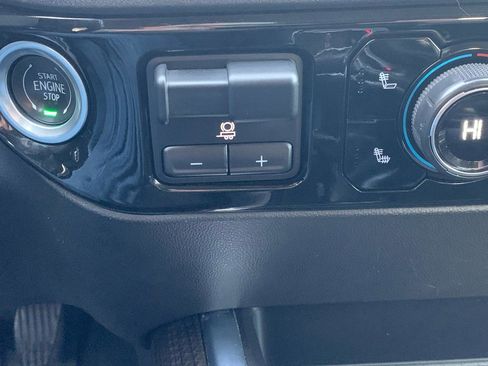 Used 2022 Chevrolet Silverado 1500 RST w/ Texas Edition Plus image 34