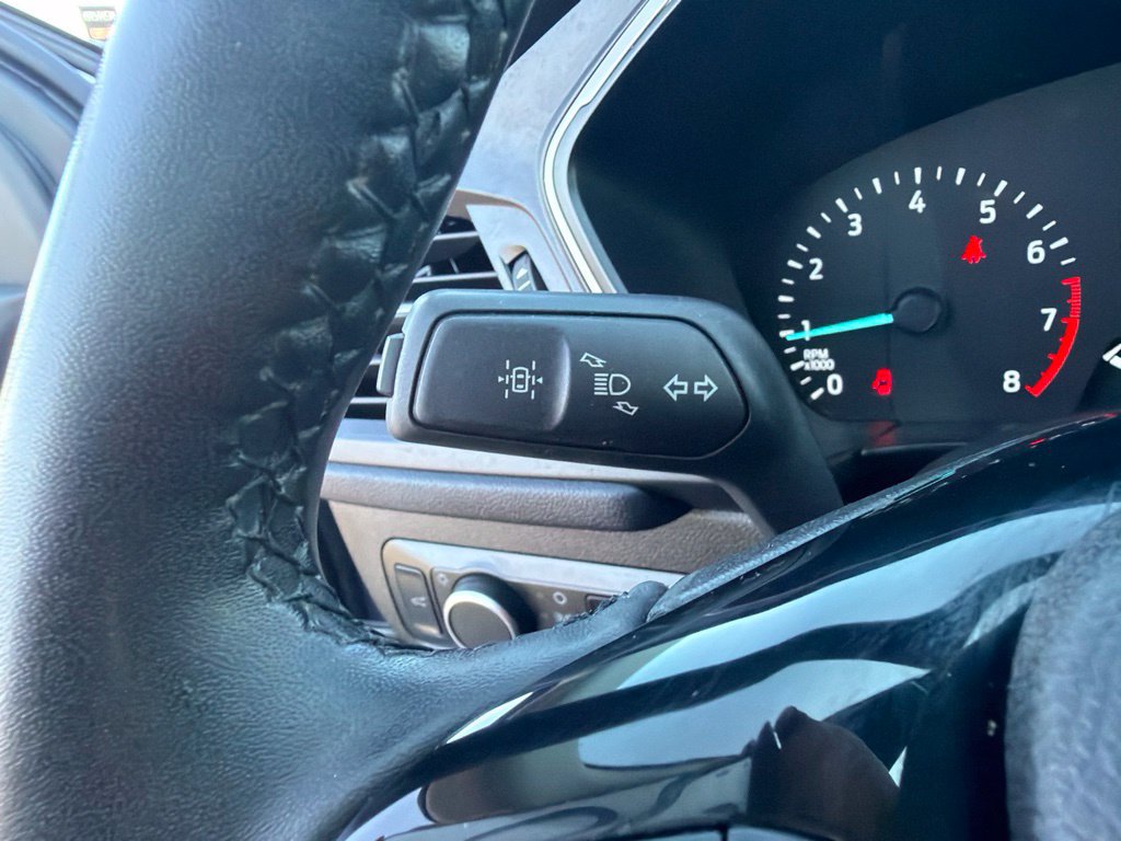 Used 2022 Ford Escape SE w/ Convenience Package FWD image 29