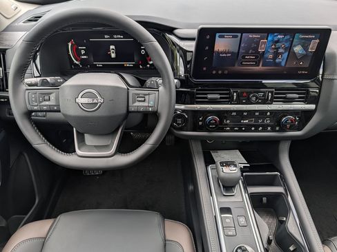 New 2026 Nissan Pathfinder Platinum w/ Cargo Package AWD/4WD image 9