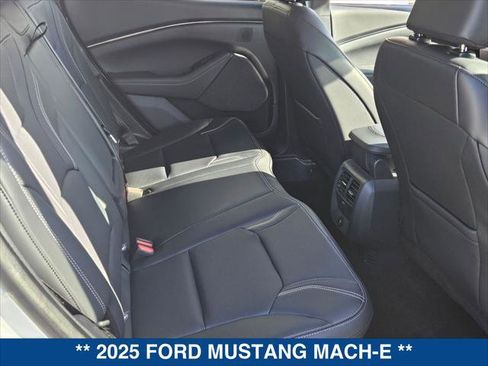 Certified 2025 Ford Mustang Mach-E Premium image 31