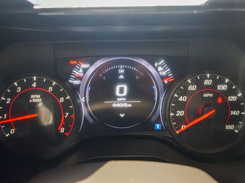 Used 2019 Chevrolet Camaro LT w/ 1LE Track Performance Package image 19