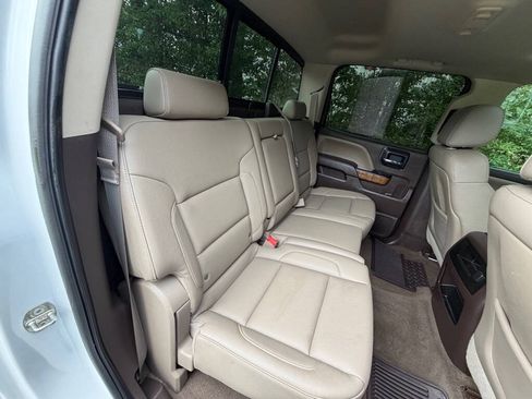 Used 2015 GMC Sierra 1500 SLT w/ SLT Crew Cab Value Package AWD/4WD image 5